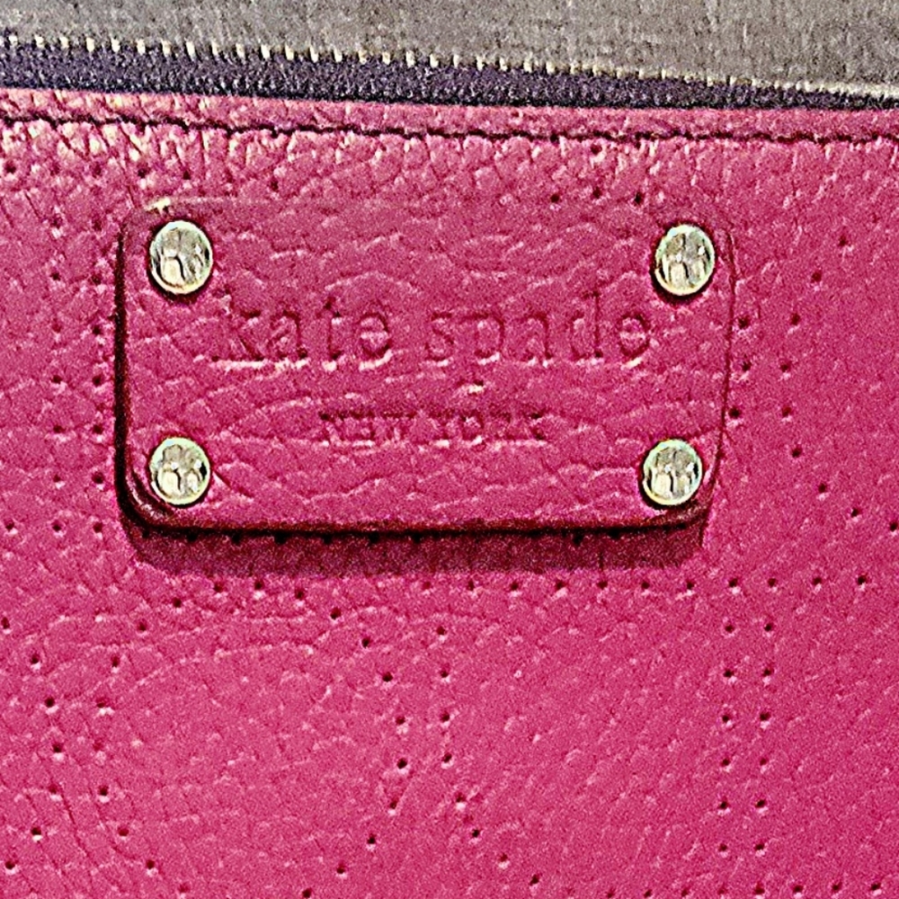 Kate Spade Wallet - Picture 4 of 9